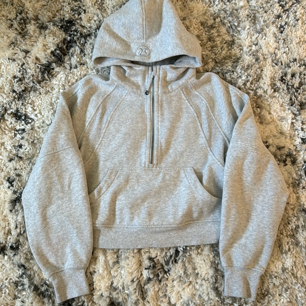 Lululemon XS/S Scuba